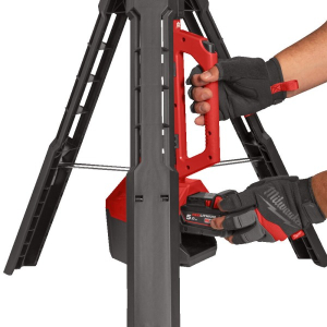 Напольный светодиодный прожектор Milwaukee TRUEVIEW M18 SAL2-502B (4933492903)