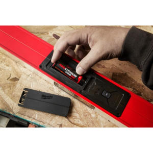 Акумулятор Milwaukee L4 REDLITHIUM USB 3.0Аг (4933478311)